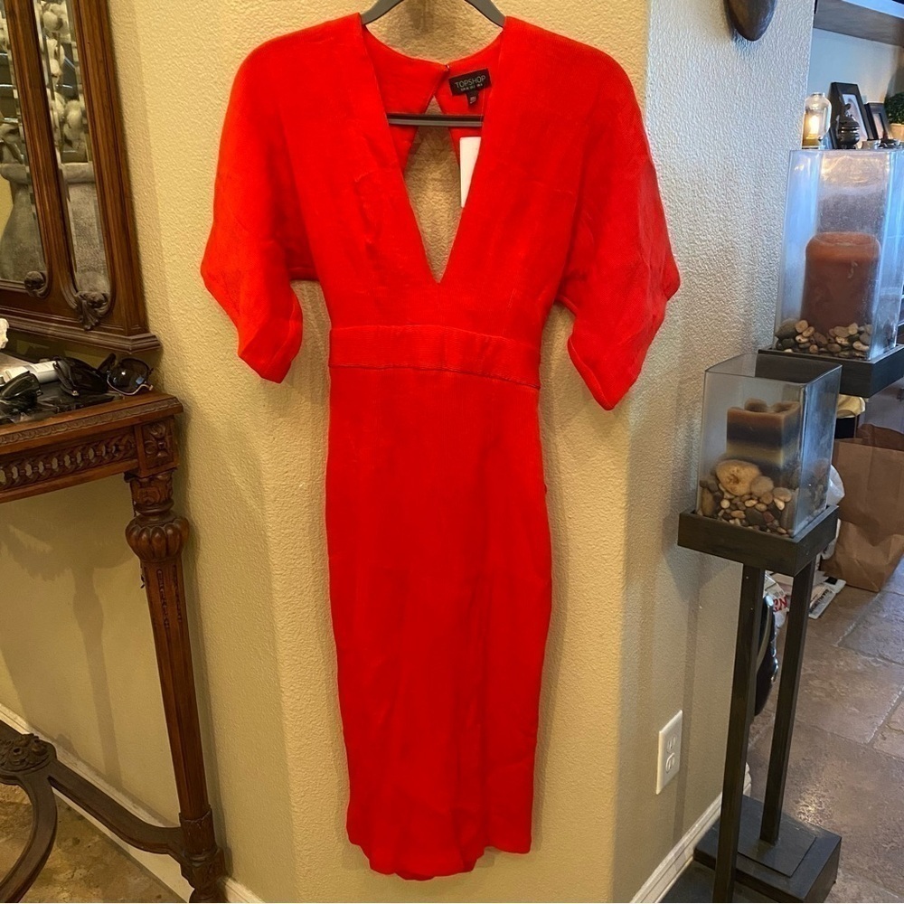 NWT~TOPSHOP Women Coral Red Textured Plunge V-Neck Midi Dress Size 2